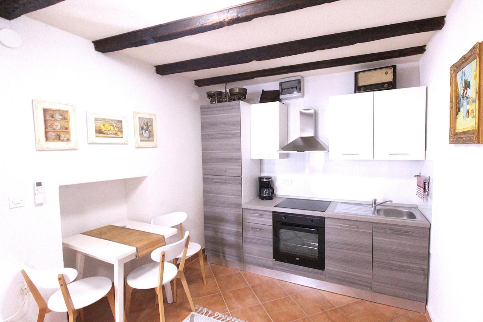 Lovely Apartment Es 우마그 객실 사진