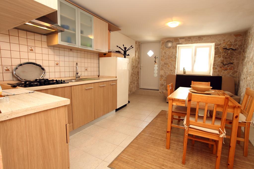 Lovely Apartment Es 우마그 외부 사진