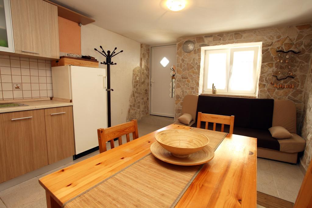 Lovely Apartment Es 우마그 외부 사진
